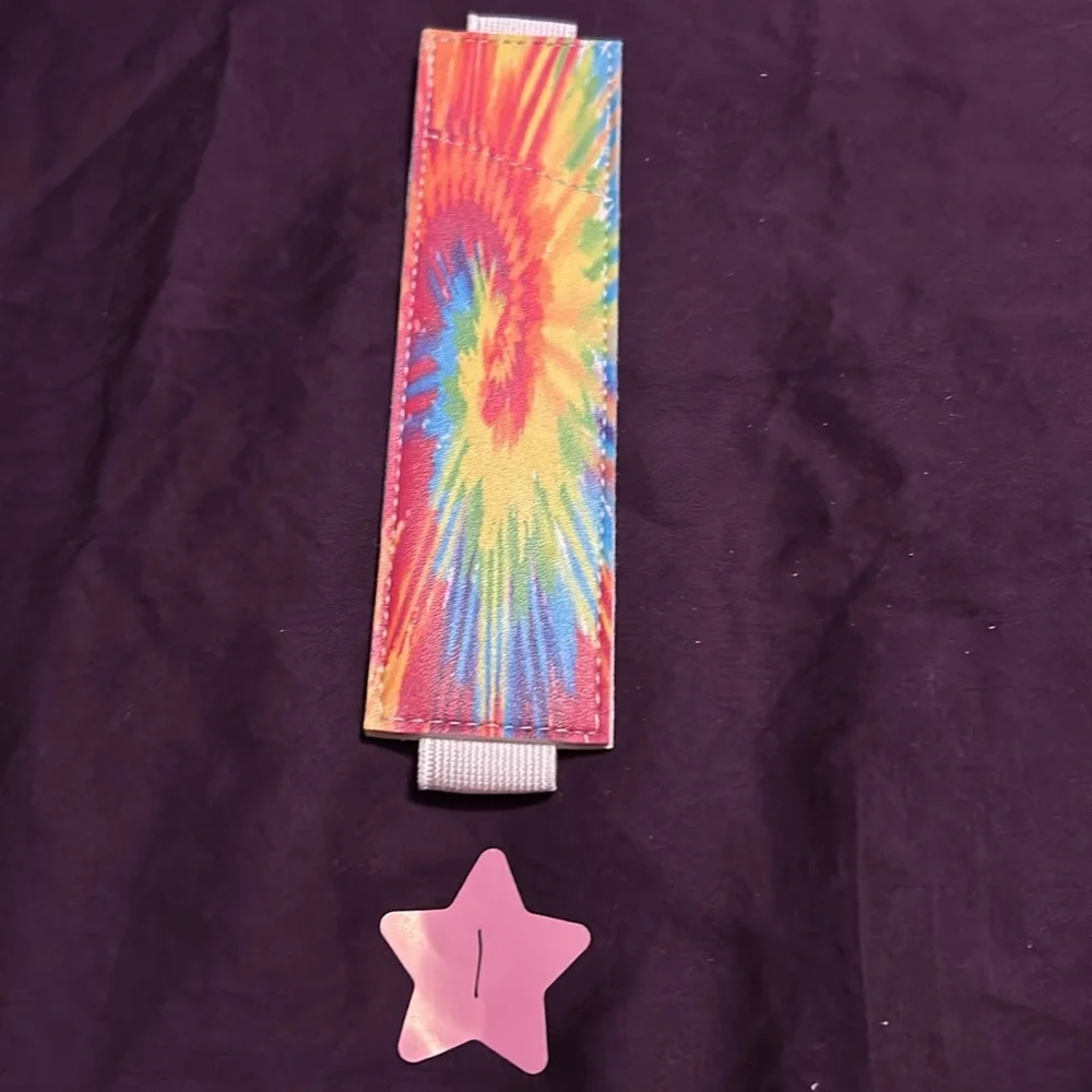 Tie dye pen or pencil holder